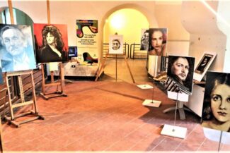 The Renaissance Consort of Naples Exhibition